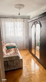 Vanzare 3 camere, 77 mp - Micro 18, zona Mall Dunărea | 69.000 € neg