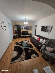 Apartament 3 camere cu garaj, Oltenița