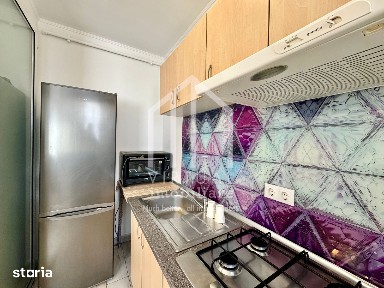 Apartament cu 2 camere, etaj 1, 50mp utili + balcon, parcare privata