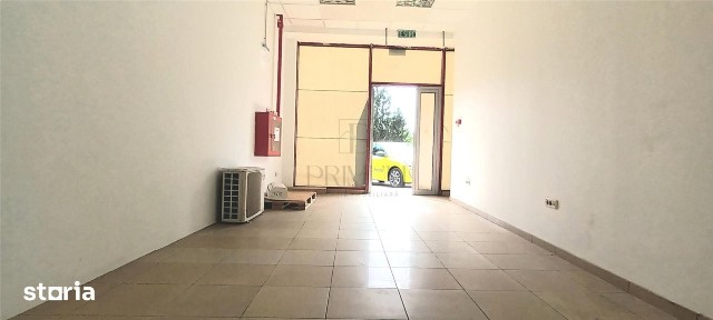Spatiu comercial cu vitrina - Aradului