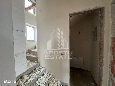 DE VANZARE casa alipita in Covaci cu curte mare