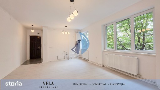 Ap. 2 camere, ultracentral, etaj 1, parcare, RENOVAT