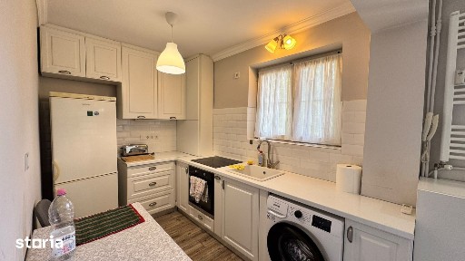 Apartament cu 2 camere de închiriat - central, Str. General Magheru