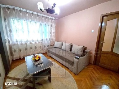 Apartament 2 camere separate, Gherla, zona Parcul Mic