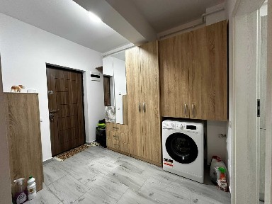 Vand Garsoniera mobilata, cu balcon, bloc nou - Metrou Dimitrie Leonida