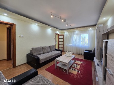 3 camere decomandate, Piata Centrala, etaj 3, mobilat si utilat