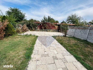 Casa Bariera Valcii cu panouri de 10 kw, 390 mp