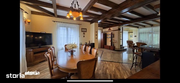 Vila de lux la liziera padurii Busteni