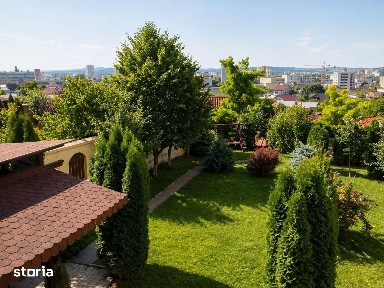 Vila luxoasa cu 5 camere in zona Hotel Europa