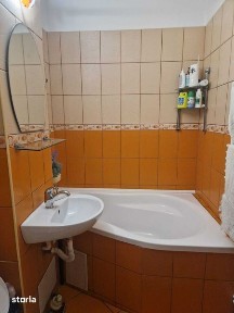 Apartament cu 3 camere