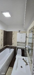 Apartament 3 camere Km 5