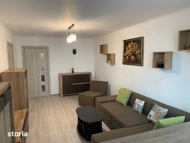 PROPRIETAR inchiriez apartament cu 2 camere decomantate