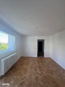 Apartament 3 camere de vânzare - Gheorgheni, zona Piața Hermes