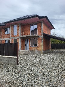 Vand casă strada Lespezi