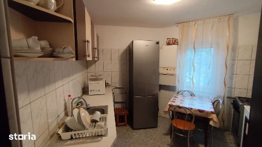 Apartament luminos cu 3 camere | Etaj 1, vedere pe ambele parti