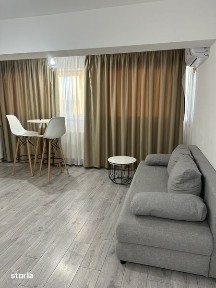 Inchiriez apartament