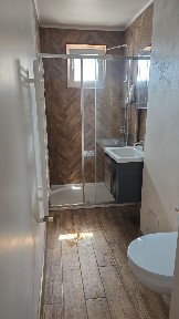 Inchiriez apartament 3 camere