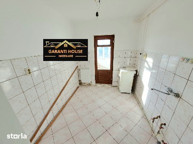 Ariesului, etaj 3, apartament cu 3 camere, 52 500€ negociabil