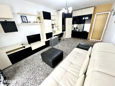 Apartament decomandat de 2 camere, Zona Centrala Eroilor