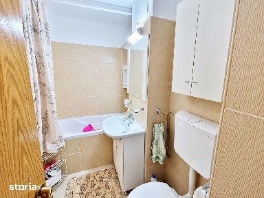 Apartament 2 camere, etaj 2, Banat, Pitești, pret 88500€