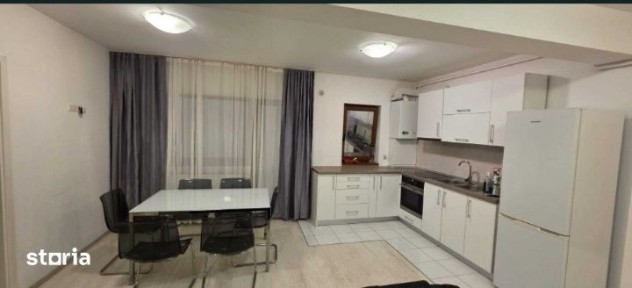 Apartament de 3 camere | 2 Balcoane| Parcare | zona Subcetate