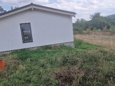 Casa Dobreni noua din lemn la gri 100mp si 660mp teren