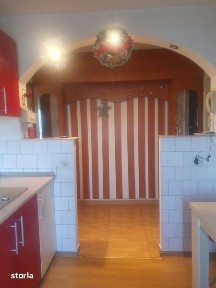 Inchiriez apartament