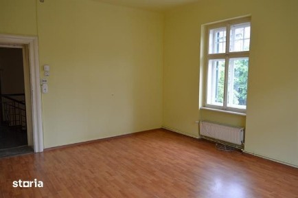 Spatiu birou 40mp str. Banatului