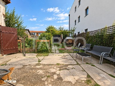 Casa de vanzare in Ocna Sibiului - liniste natura si gradina