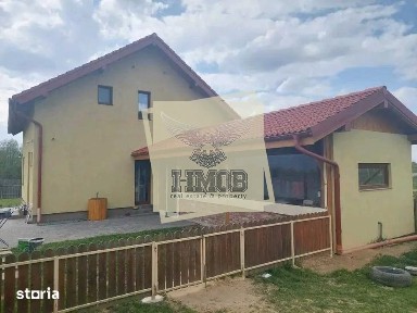 Casa 4 camere suprafata utila de 120 mp si teren 900 mp Mohu