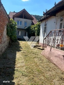 Casa individuala, 2 corpuri cladire si teren 760 mp - Saliste Sibiu