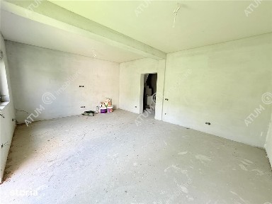 Casa cu 4 camere 120 mp utili si terasa in Selimbar zona Octavian Goga