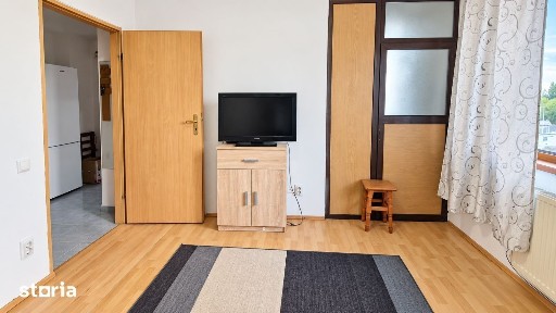 Apartamentt 2 camere Dec 40 mp, Podul de Piatra 400 euro