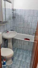 Vand Garsoniera - zona Siraj