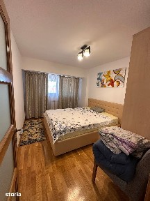 Apartament 3 camere decomandat, zona ULTRACENTRALA, 350 euro 80 mp