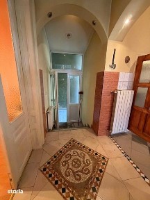 Apartament la casa ultracentral str. Eminescu