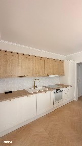Apartament cu 3 camere / zona Terra / Floresti / Super mobilat