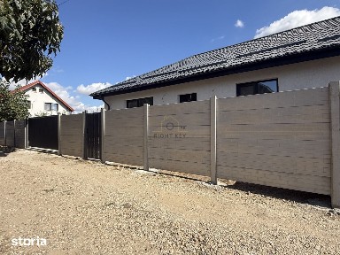Oportunitate! Casa tip duplex, 3 cam, placa, T: 250mp! Comision 0%!