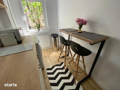 Apartament cu 1 camera,zona Titulescu