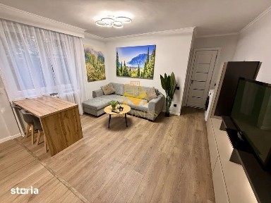 2 Camere Open Space, Gheorgheni, Transylvania College, Panemar, Engels