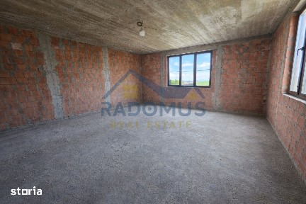 Casă la rosu P+1 - 336 mp utili -
