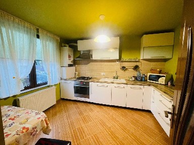 CASA de INCHIRIAT, individuala, zona Calea Cisnadiei