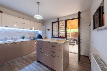 Casa Stefanesti, str. Viilor!