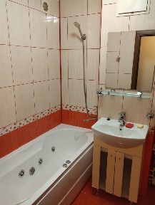 Apartament 3 (trei) camere recent renovat, de închiriat Craiova ultracentral- Ramada Plaza