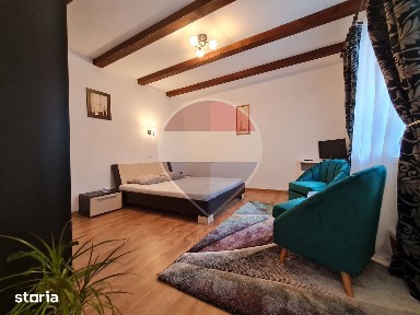 Studio de inchiriat in Centrul Istoric al Brasovului