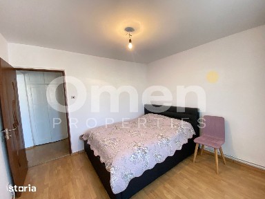 Apartament spatios cu 4 camere decoamndat, zona Republicii