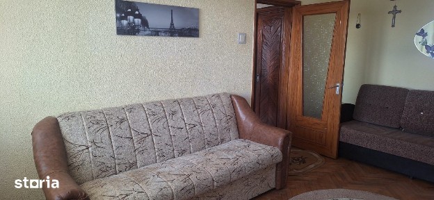 Zona Palatului de Justitie-Apartament cu 2 camere, mobilat