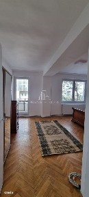 Apartament cu 1 camera, semicentral, zona Finanțe.