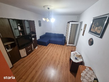 Aurel vlaicu-apartament 2 camere decomandat stradal