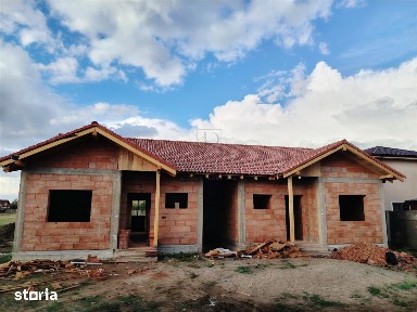 Duplex spatios - compartimentare practica - zona buna